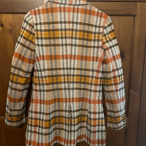 ACT lll women’s blazer. Size sm to med. No holes/tears. - Picture 3 of 3